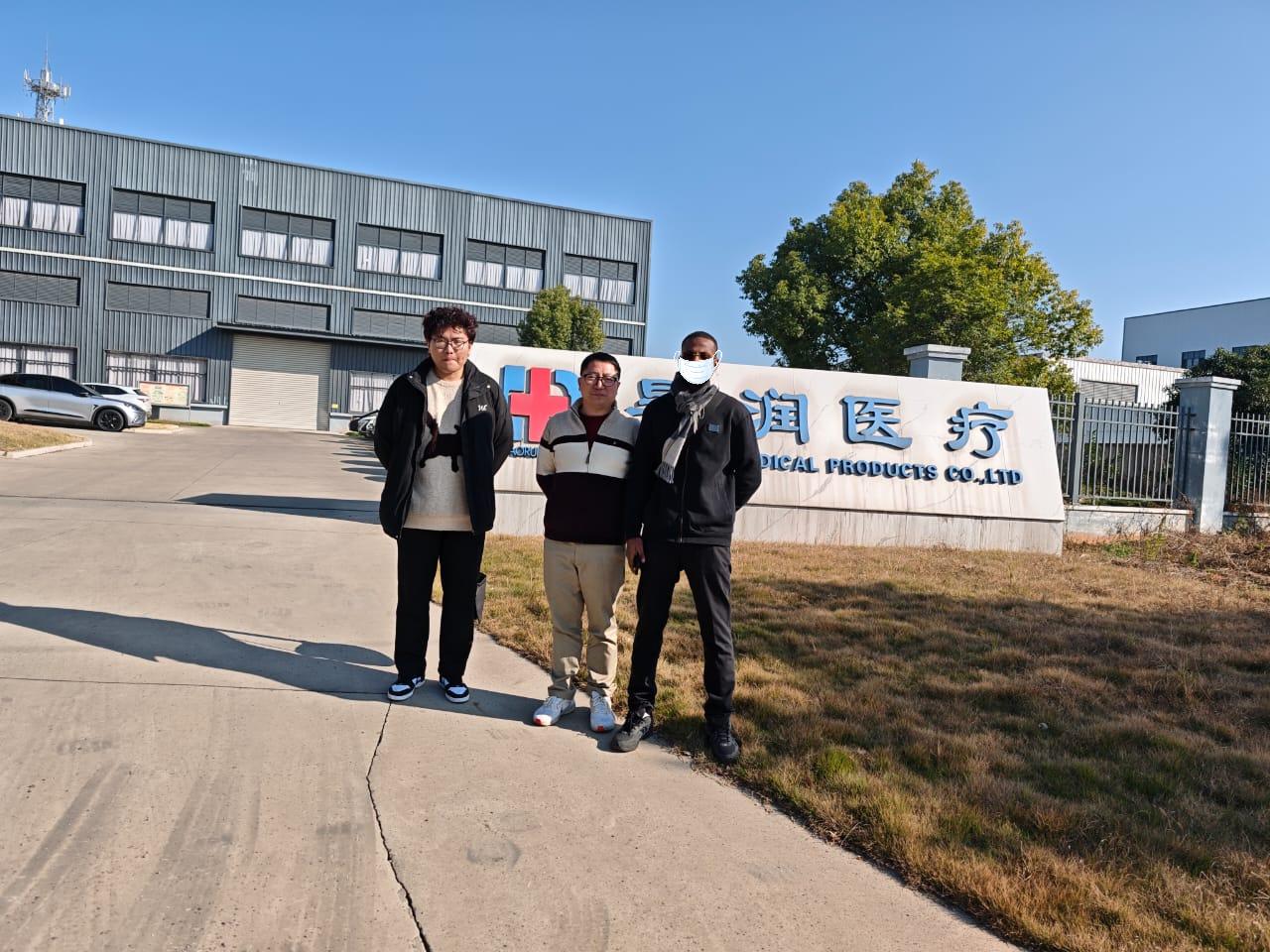 Africa Client Visits Our Factory on December 15, 2025: Fostering In-depth Cooperation Potential